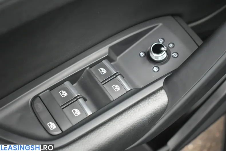 Audi Q5 din 2022 cu 42.099 km - oferta AUD248302 - foto 11
