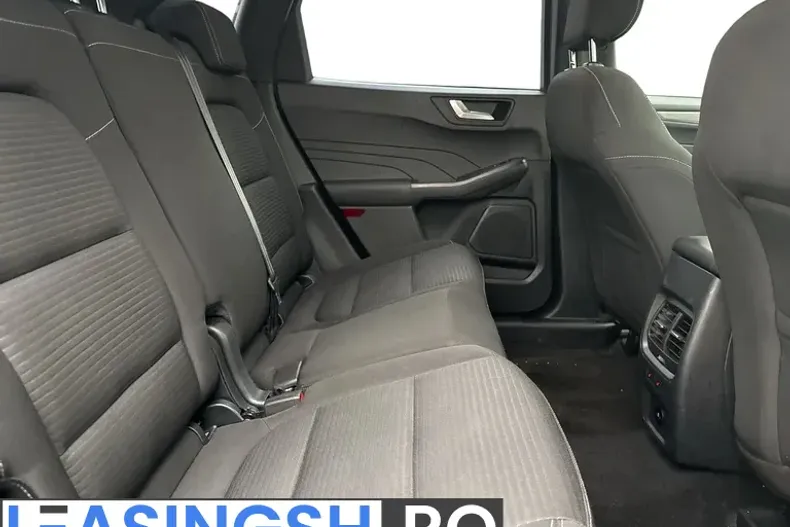 Ford Kuga din 2022 cu 84.522 km - oferta FOR248309 - foto 13