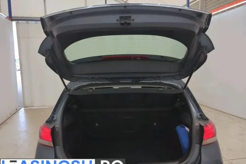 Hyundai i30 din 2022 cu 44.911 km - oferta HYU248311 - foto 13