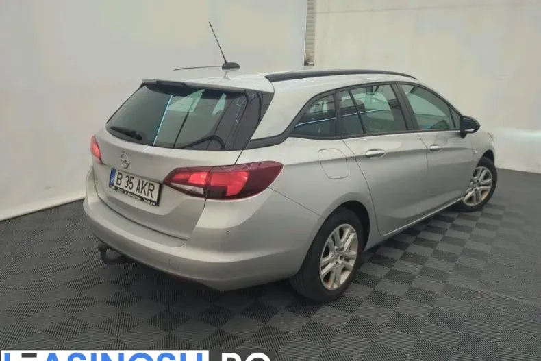 Opel Astra din 2021 cu 61.194 km - oferta OPE248312 - foto 2