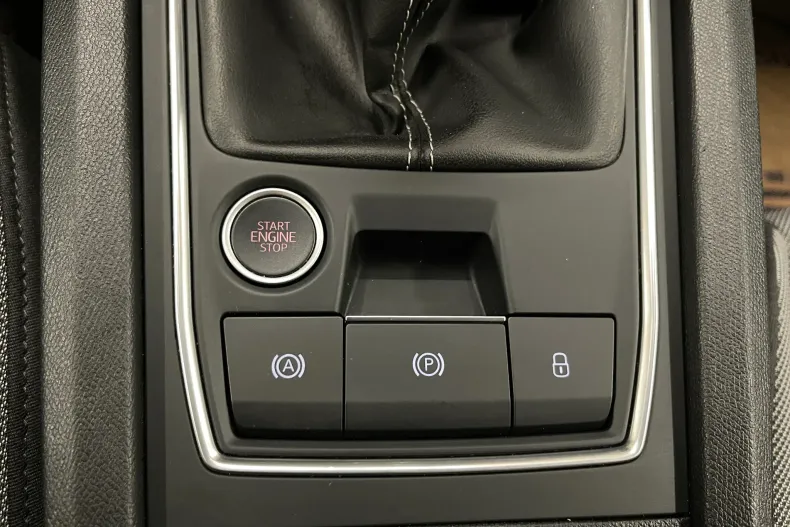 Seat Leon din 2023 cu 128.569 km - oferta SEA248314 - foto 25