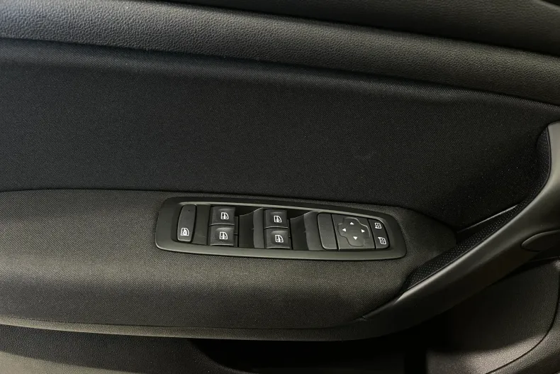 Renault Megane din 2021 cu 36.698 km - oferta REN248315 - foto 19