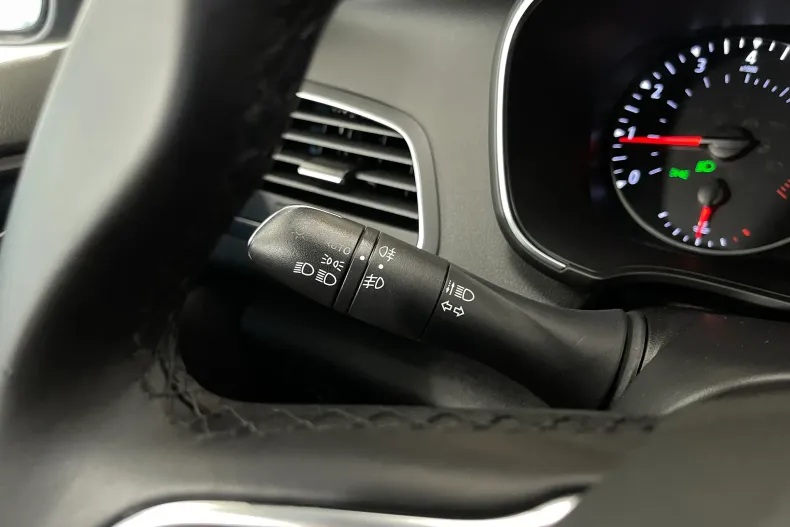 Renault Megane din 2021 cu 36.698 km - oferta REN248315 - foto 21