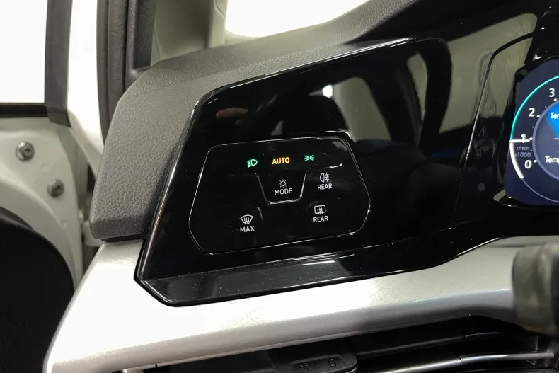 Volkswagen Golf din 2022 cu 134.732 km - oferta VOL248319 - foto 20