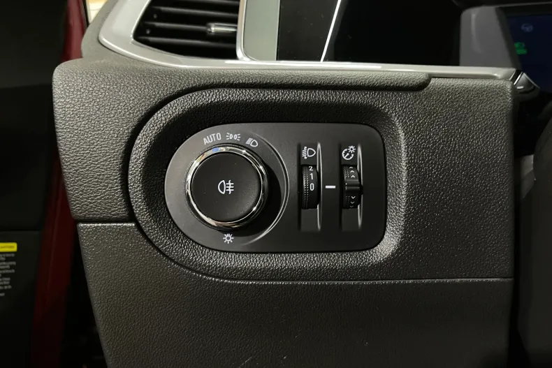 Opel Grandland (X) din 2023 cu 108.481 km - oferta OPE248320 - foto 21