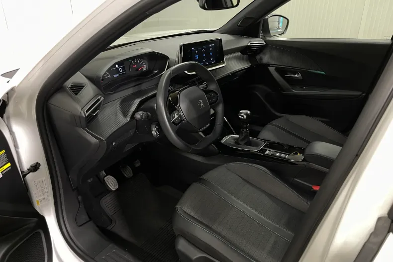 Peugeot 2008 din 2023 cu 53.004 km - oferta PEU248322 - foto 5