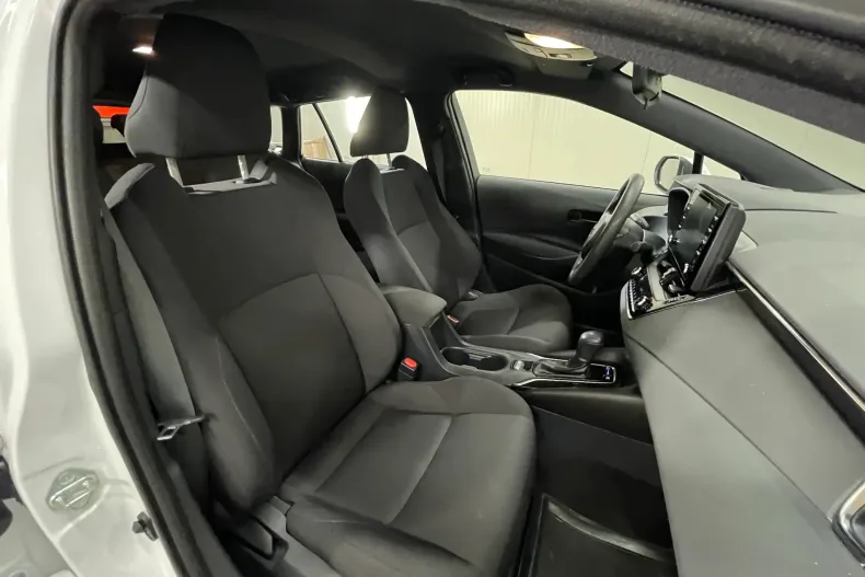 Toyota Corolla din 2022 cu 44.291 km - oferta TOY248324 - foto 10