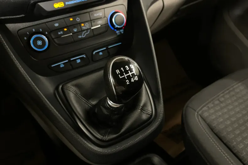 Ford Transit Connect din 2021 cu 119.844 km - oferta FOR248326 - foto 18