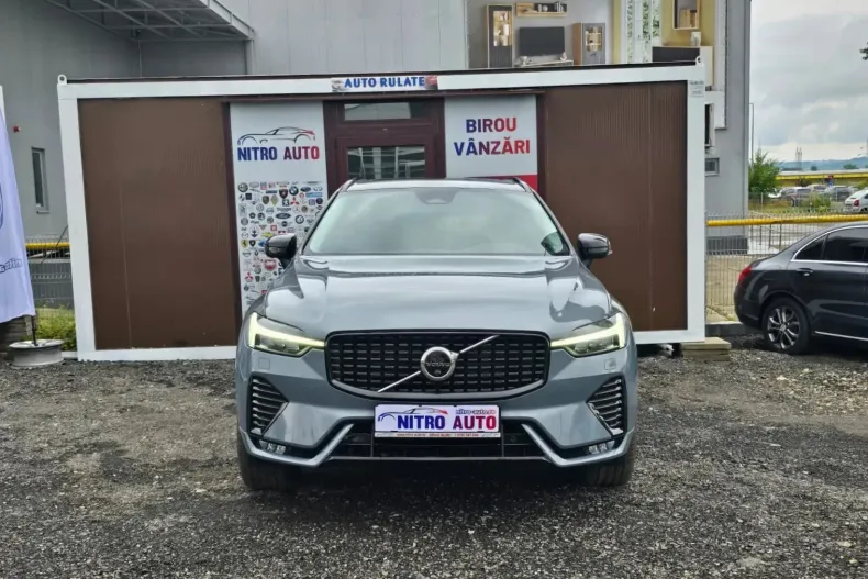 Volvo XC60 din 2022 cu 69.640 km - oferta VOL248330 - foto 1