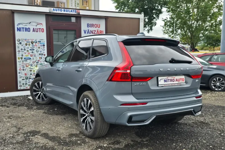 Volvo XC60 din 2022 cu 69.640 km - oferta VOL248330 - foto 4