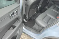 Volvo XC60 din 2022 cu 69.640 km - oferta VOL248330 - foto 20