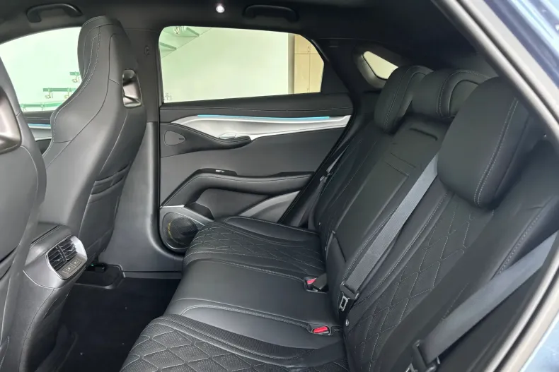 BYD Sealion 7 din 2025 cu 16.900 km - oferta BYD248338 - foto 23