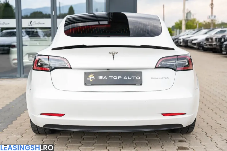 Tesla Model 3 din 2020 cu 143.390 km - oferta TES248339 - foto 3