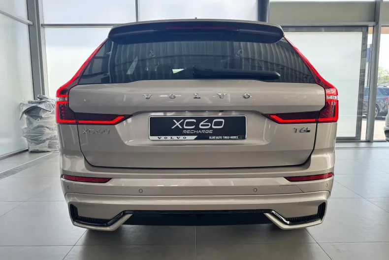 Volvo XC60 din 2026 cu 5.000 km - oferta VOL248345 - foto 6