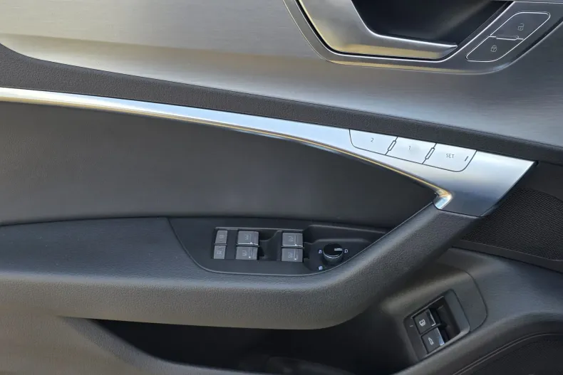 Audi A6 Limuzina din 2020 cu 104.670 km - oferta AUD248349 - foto 8