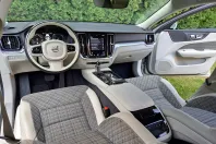 Volvo V60 din 2021 cu 177.125 km - oferta VOL248352 - foto 26
