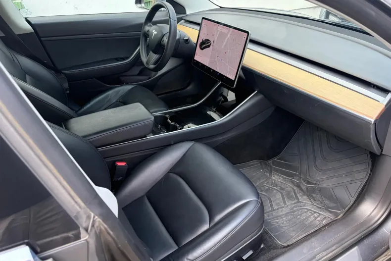 Tesla Model 3 din 2020 cu 132.400 km - oferta TES248353 - foto 7