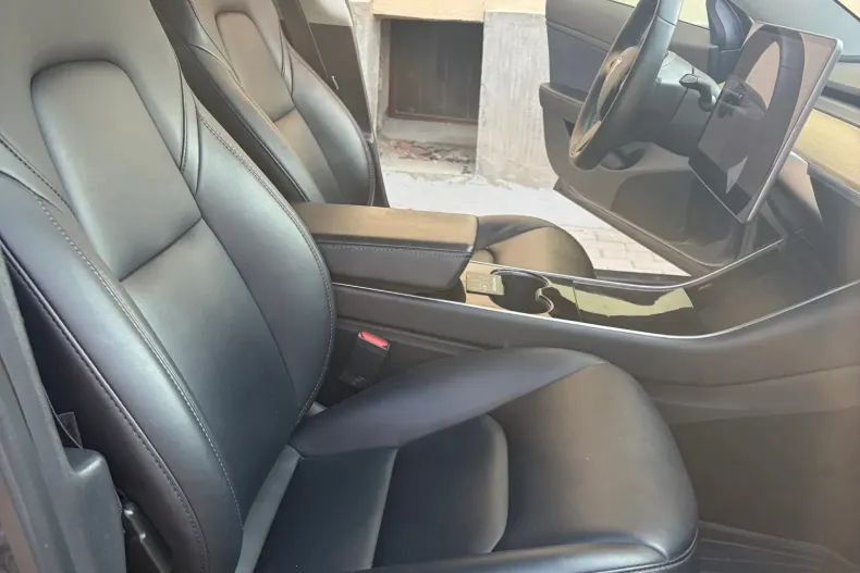 Tesla Model 3 din 2020 cu 132.400 km - oferta TES248353 - foto 25