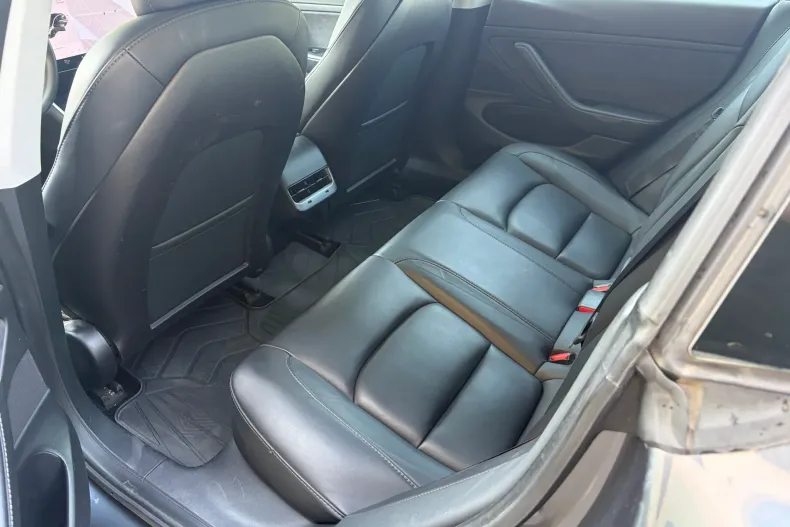 Tesla Model 3 din 2020 cu 132.400 km - oferta TES248353 - foto 27