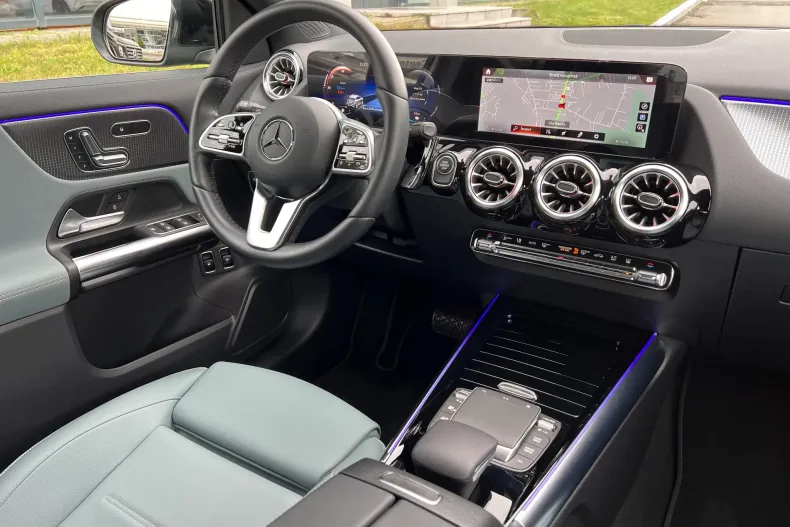 Mercedes-Benz GLA din 2023 cu 31.600 km - oferta MER248357 - foto 10