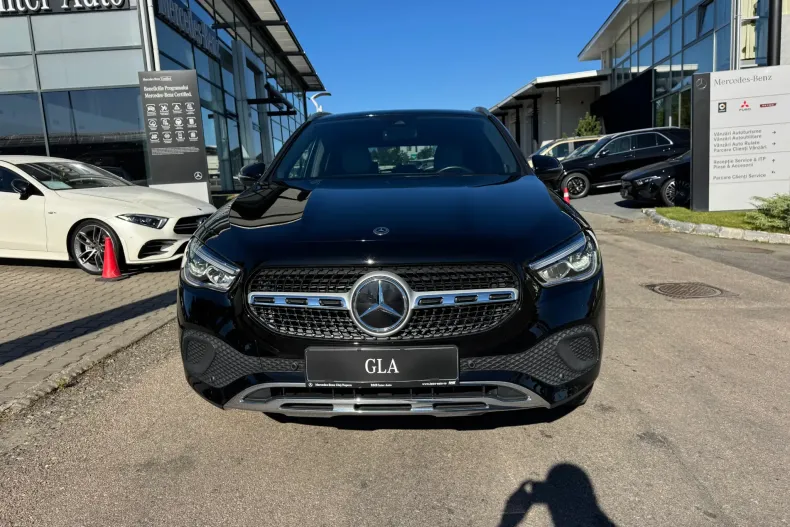 Mercedes-Benz GLA din 2023 cu 31.600 km - oferta MER248357 - foto 13