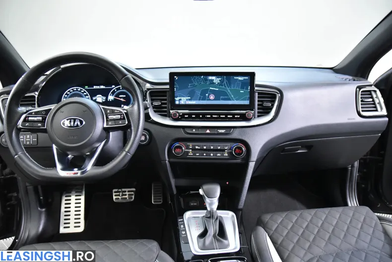 Kia Ceed din 2022 cu 15.479 km - oferta KIA248360 - foto 9