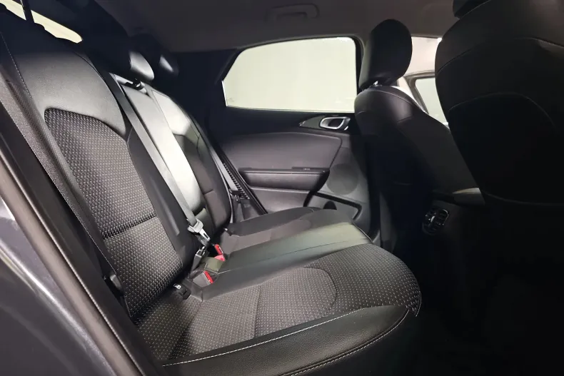 Kia XCeed din 2020 cu 111.903 km - oferta KIA248361 - foto 12