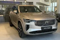 Volvo XC90 din 2024 cu 39.600 km - oferta VOL248363 - foto 3