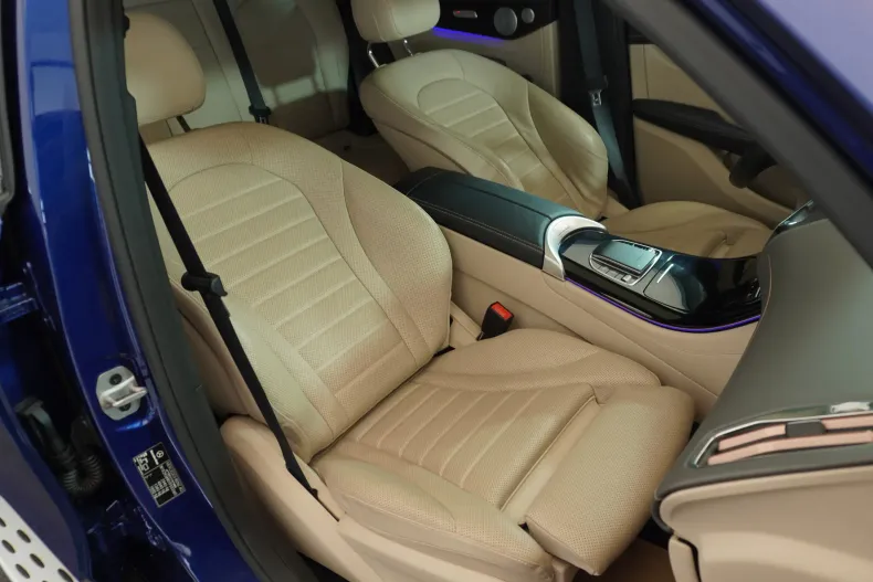 Mercedes-Benz EQC (Clasa GLC) din 2021 cu 35.485 km - oferta MER248365 - foto 8