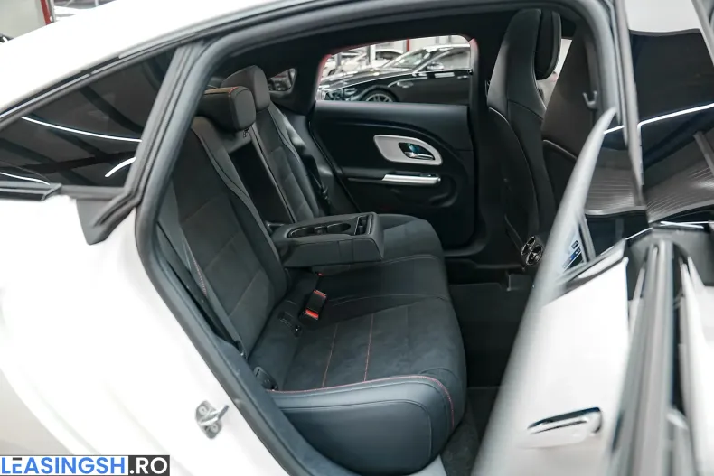 Mercedes-Benz CLA 200 (Clasa CLA) din 2026 cu 7.000 km - oferta MER248366 - foto 12