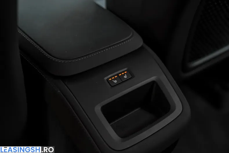 Volvo XC90 din 2025 cu 29.000 km - oferta VOL248369 - foto 36