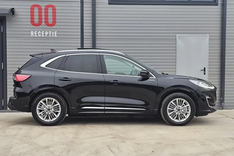 Ford Kuga din 2021 cu 174.000 km - oferta FOR248379 - foto 11