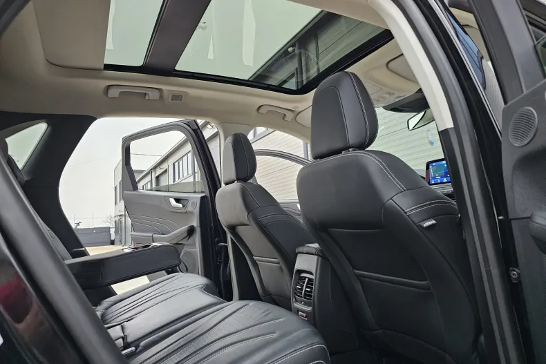 Ford Kuga din 2021 cu 174.000 km - oferta FOR248379 - foto 15