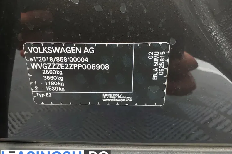Volkswagen ID.4 din 2023 cu 144.202 km - oferta VOL248381 - foto 8