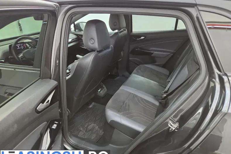 Volkswagen ID.4 din 2023 cu 144.202 km - oferta VOL248381 - foto 11