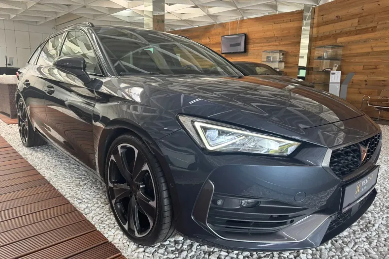 Cupra Leon din 2023 cu 33.642 km - oferta CUP248384 - foto 3