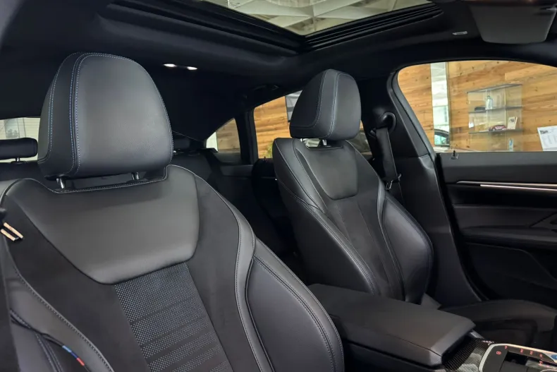 BMW i4 (Seria 4) din 2022 cu 135.263 km - oferta BMW248389 - foto 16
