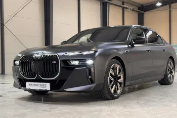 BMW M7 din 2024 - oferta BMW248390