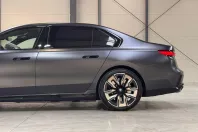 BMW M7 (Seria 7) din 2024 cu 38.558 km - oferta BMW248390 - foto 3