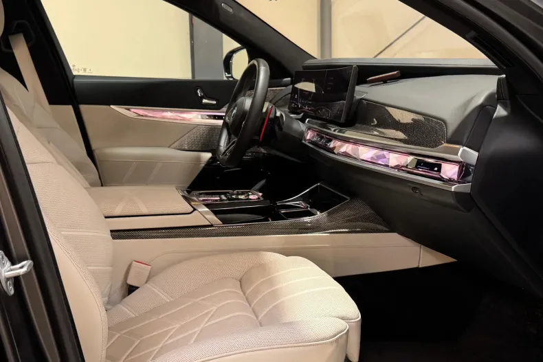 BMW M7 (Seria 7) din 2024 cu 38.558 km - oferta BMW248390 - foto 21