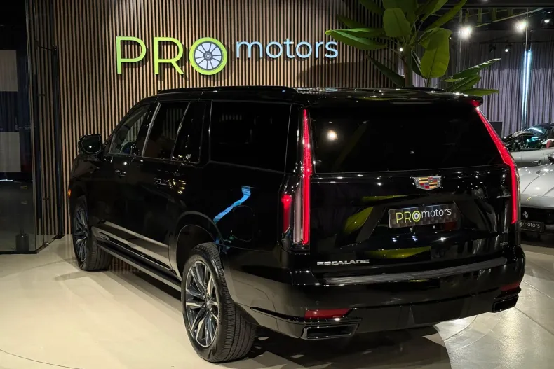 Cadillac Escalade din 2023 cu 15.776 km - oferta CAD248392 - foto 10