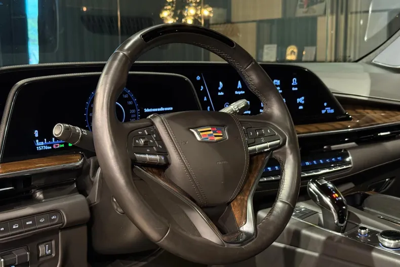 Cadillac Escalade din 2023 cu 15.776 km - oferta CAD248392 - foto 18
