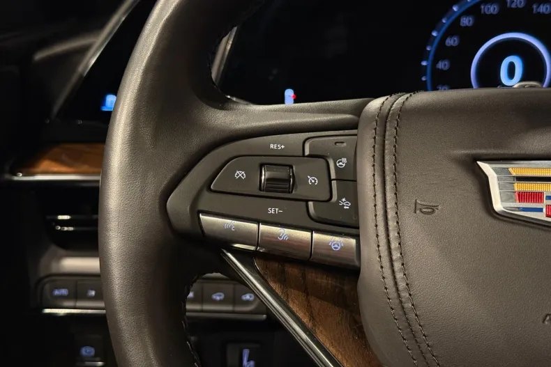 Cadillac Escalade din 2023 cu 15.776 km - oferta CAD248392 - foto 31