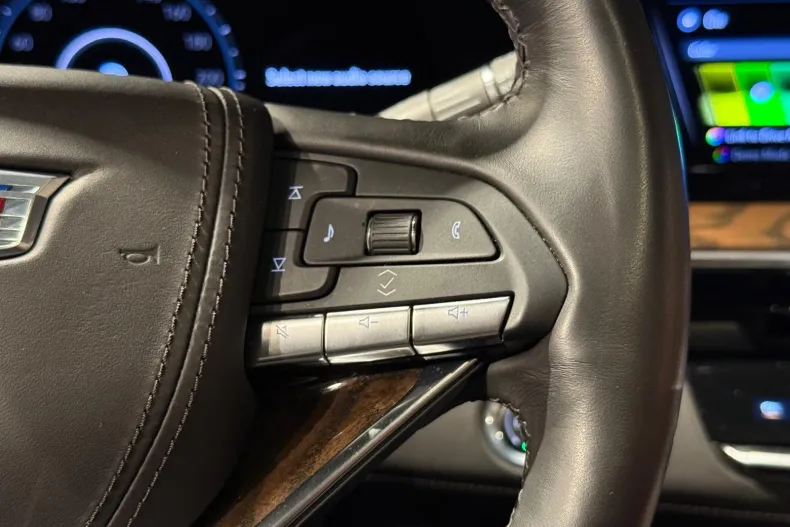 Cadillac Escalade din 2023 cu 15.776 km - oferta CAD248392 - foto 32