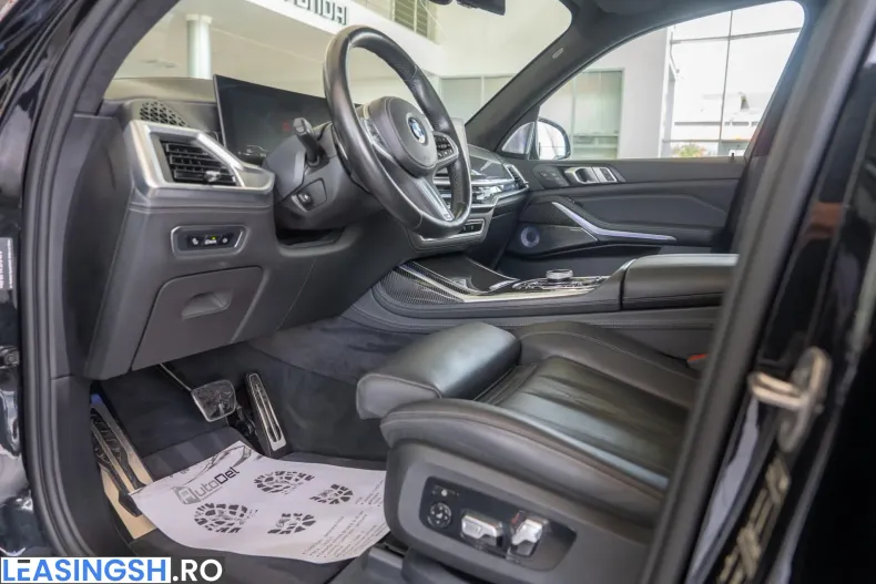 BMW X7 (Seria X) din 2023 cu 86.000 km - oferta BMW248396 - foto 22