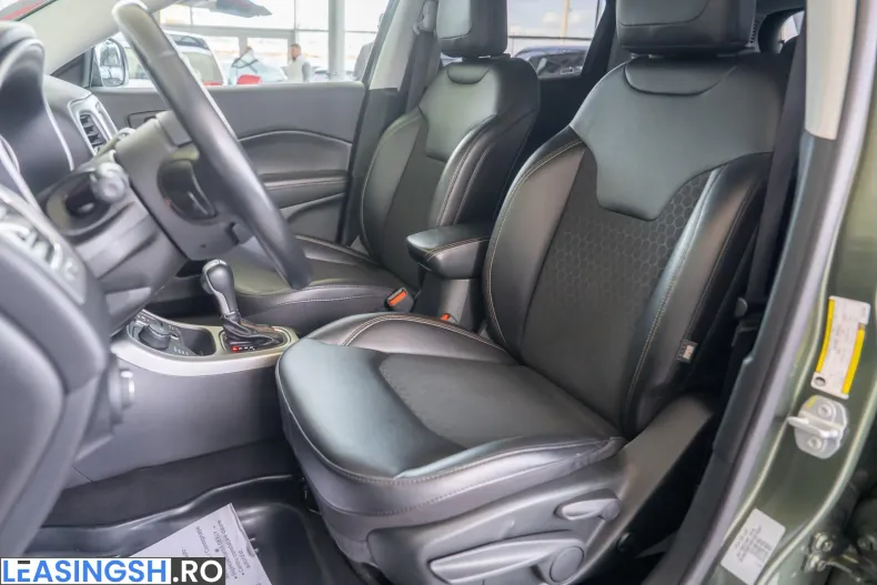 Jeep Compass din 2020 cu 108.250 km - oferta JEE248401 - foto 23