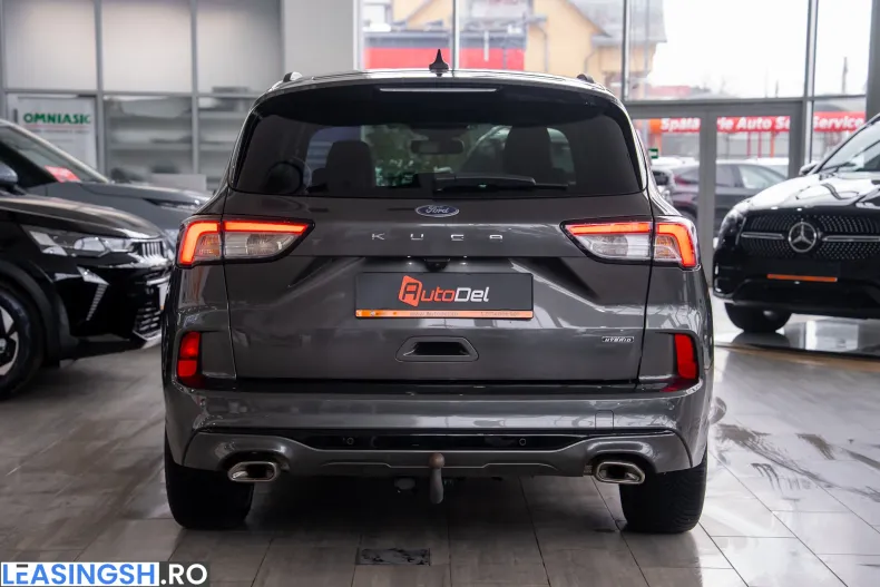 Ford Kuga din 2021 cu 135.500 km - oferta FOR248403 - foto 9