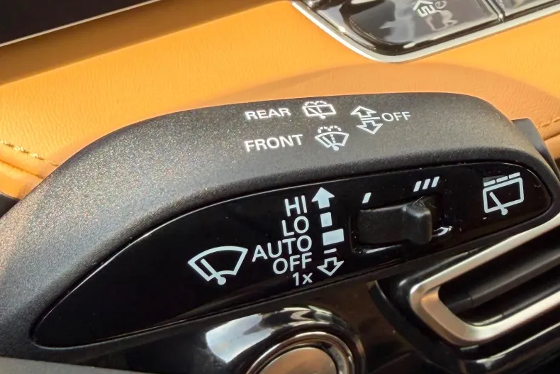 MG HS din 2025 cu 7.900 km - oferta MG0248406 - foto 33