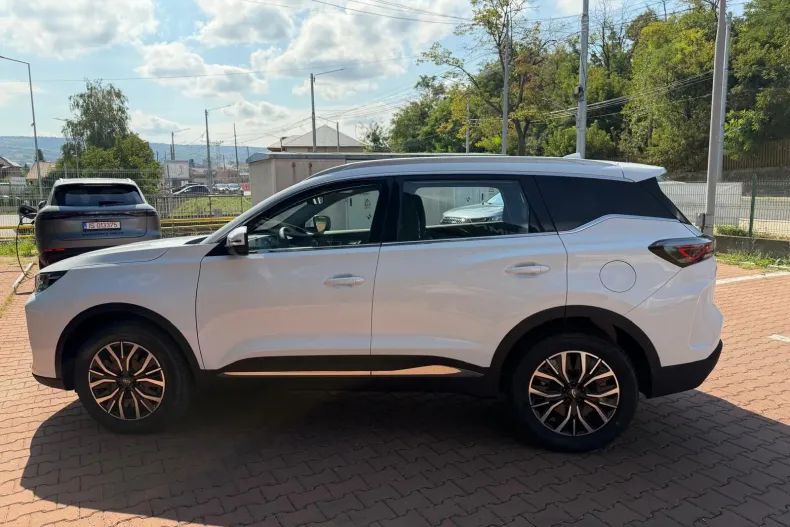 Chery Tiggo 7 din 2026 cu 10 km - oferta CHE248408 - foto 9