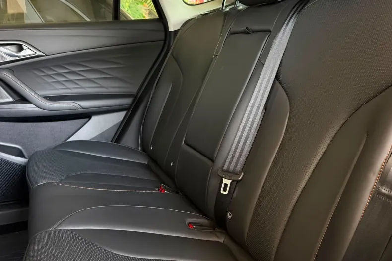 MG HS din 2026 cu 8 km - oferta MG0248409 - foto 17